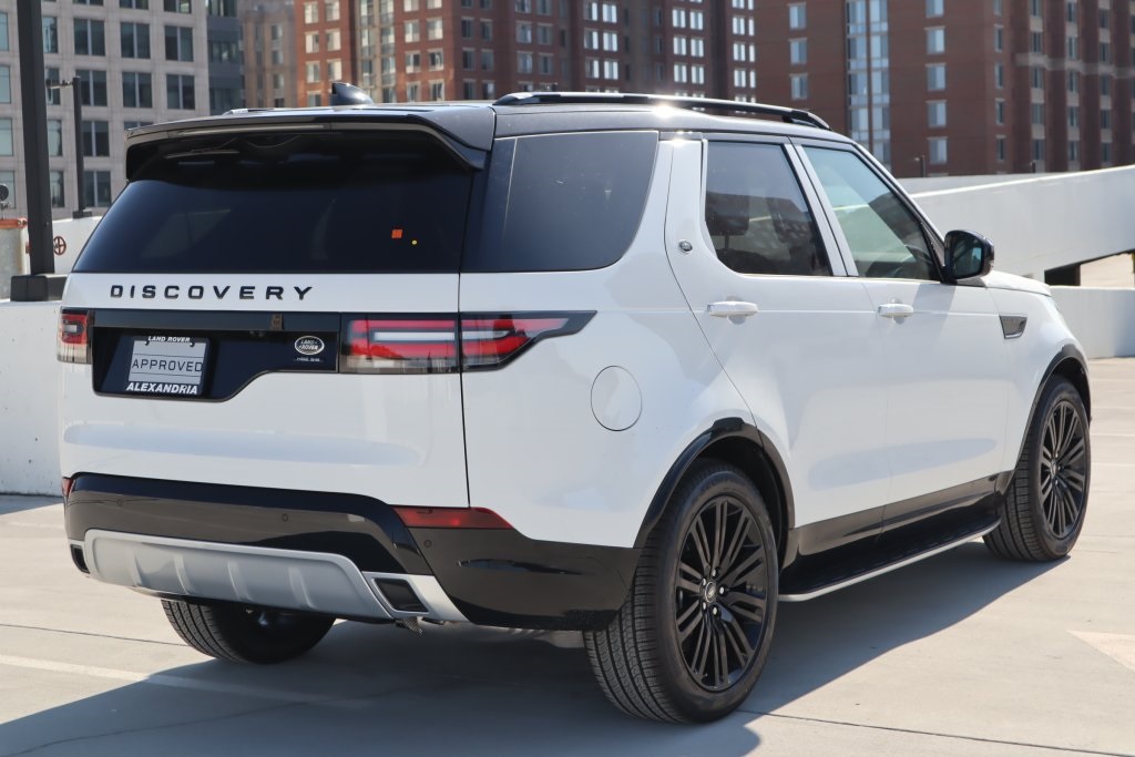 New 2020 Land Rover Discovery HSE Luxury 4D Sport Utility